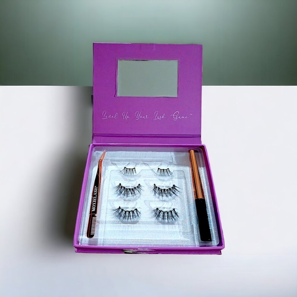 MOXIELASH Sassy Magnetic Eyelash & Eyeliner Kit - Picture 2 of 9